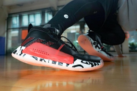 ��������İ���Ь����Bounce�������,�ϳɸ�Ь��������