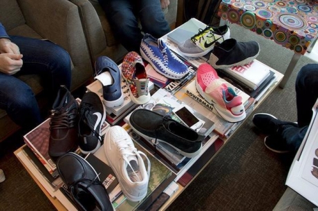 ���ϸ�������Ȩ����adidasϡ��ƽ�������Ǵ��Ժ�������