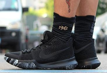 �������ﰢ������Ь��NIKE��Ь�ӱ�Adidas���Ͳ�һЩ