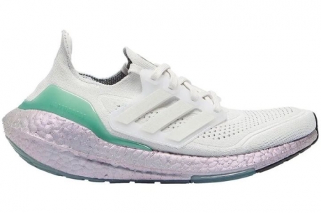 ���ﰢ���Ϳ�һ��������Դ��װ��adidas UltraBOO