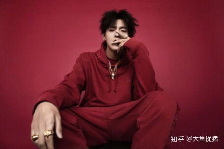 福建莆田耐克阿迪专柜,盘点那些不可错过的明星同款运动鞋 福建莆田耐克阿迪专柜,盘点那些不可错过的明星同款运动鞋