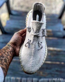 莆田椰子鞋吧,Yeezy350V2又到一年一度的最佳上脚 莆田椰子鞋吧,Yeezy350V2又到一年一度的最佳上脚