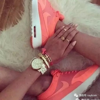 ����Ҭ�Ӻ������������¿��򱬿� | С��Ь����Ψһ��