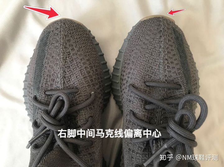 如何看莆田yeezy700,YEEZY 350 黑生胶 如何看莆田yeezy700,YEEZY 350 黑生胶