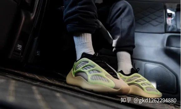 莆田鞋yeezyipmaker,YEEZY 700 V3的性 莆田鞋yeezyipmaker,YEEZY 700 V3的性