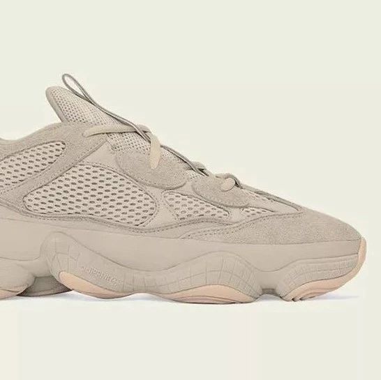 莆田椰子350满天星开箱,「石化」的 YEEZY 你知道吗? 莆田椰子350满天星开箱,「石化」的 YEEZY 你知道吗?