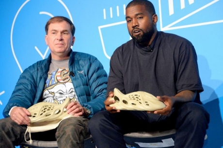 莆田鞋yeezy这么火,Yeezy的奇特设计 莆田鞋yeezy这么火,Yeezy的奇特设计