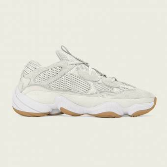 ����Ҭ���������м����汾�� YEEZY 500�����Ѿ����ڷ�