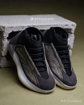 �����������ΪʲôҲ�ᷢ�⣬Yeezy Quantum ��B