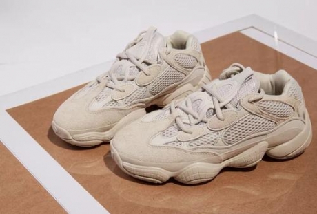 yeezy������߰汾ʲô�ۣ��ĸ��汾������Ь���