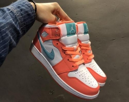 aj����ĺû��Ƕ�ݸ�ĺã��ܲ��ܱ��ö�ݸAJ�Ա�