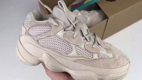 莆田yeezy500脚感,黄月亮脚感测评 莆田yeezy500脚感,黄月亮脚感测评