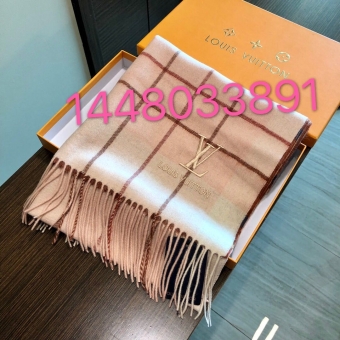 科普下一件代发货源围巾做工比较逼真的多少钱?可靠厂家在那? 科普下一件代发货源围巾做工比较逼真的多少钱?可靠厂家在那?