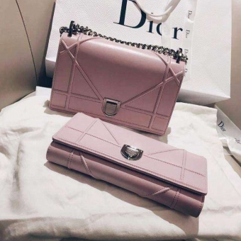 广州奢侈品包包,女包奢侈品LV古驰prad一件代发货源到付款 广州奢侈品包包,女包奢侈品LV古驰prad一件代发货源到付款