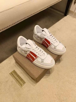 广州厂家,奢侈品鞋一手货源,时尚设计打造好鞋 广州厂家,奢侈品鞋一手货源,时尚设计打造好鞋