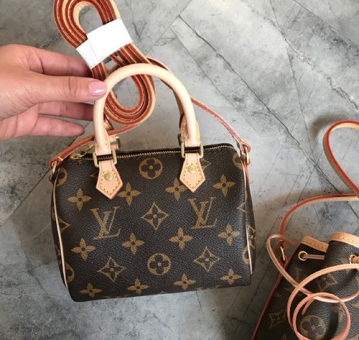 �����س��ð���ѡ������˺ܶ�,��������������