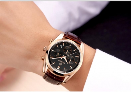 �ߴ��ϵ�����ǿ��TONDA TOURBILLON�ӷ����ֱ�