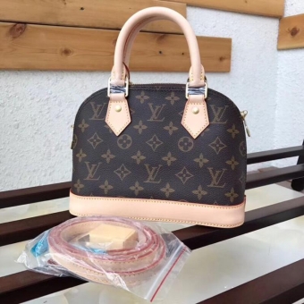 广州一件代发货源原单奢侈品包包,工厂直供. 广州一件代发货源原单奢侈品包包,工厂直供.