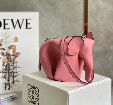罗意威LOEWE小象肩挎包,广州蕞高品质 罗意威LOEWE小象肩挎包,广州蕞高品质