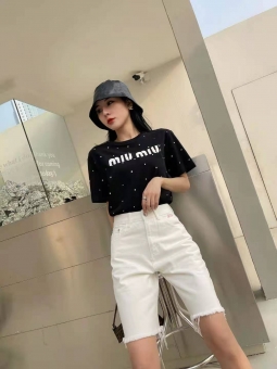 休闲风格套装,奢侈品原单服装一手货源 休闲风格套装,奢侈品原单服装一手货源