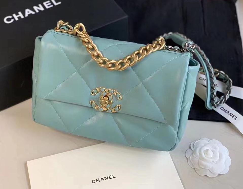 香奈儿Chanel小羊皮菱格纹翻盖单肩包,工厂高端货源 香奈儿Chanel小羊皮菱格纹翻盖单肩包,工厂高端货源