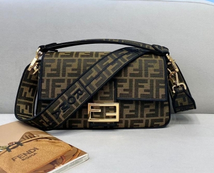 芬迪FENDI772S Baguette法棍包,名牌品质货源 芬迪FENDI772S Baguette法棍包,名牌品质货源