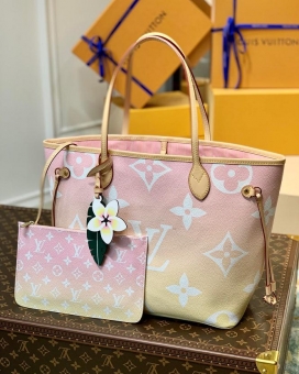 LV璐易威登Neverfull Tote手袋,名牌品质原厂皮 LV璐易威登Neverfull Tote手袋,名牌品质原厂皮
