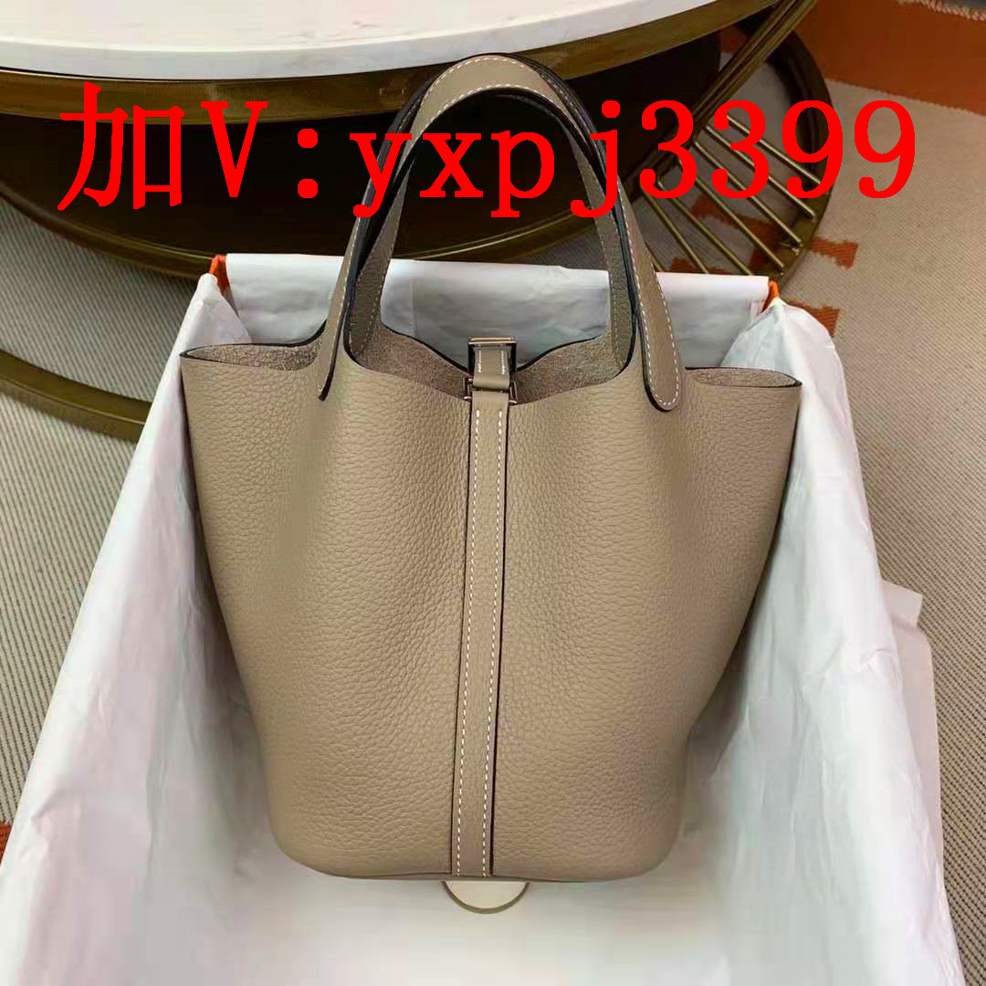 专业奢侈品名牌工厂,货源批发还原正品 专业奢侈品名牌工厂,货源批发还原正品