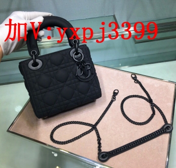 货源批发奢侈品名牌货源厂家,免费代理,出货批发价 货源批发奢侈品名牌货源厂家,免费代理,出货批发价