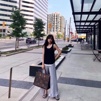 LV丛林系列ONTHEGO,真的太正啦!看到你会说喜欢 LV丛林系列ONTHEGO,真的太正啦!看到你会说喜欢