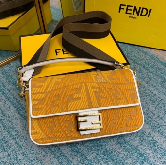 FENDI芬迪Baguette法棍包,原厂皮名牌工厂货源 FENDI芬迪Baguette法棍包,原厂皮名牌工厂货源