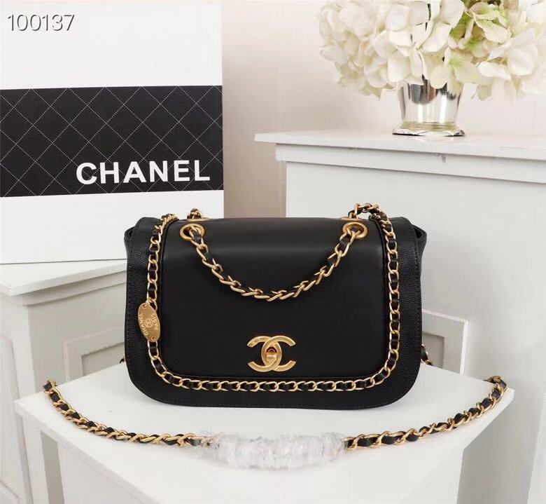 CHANEL香奈儿黑金系列包包,整个色系最保值 CHANEL香奈儿黑金系列包包,整个色系最保值