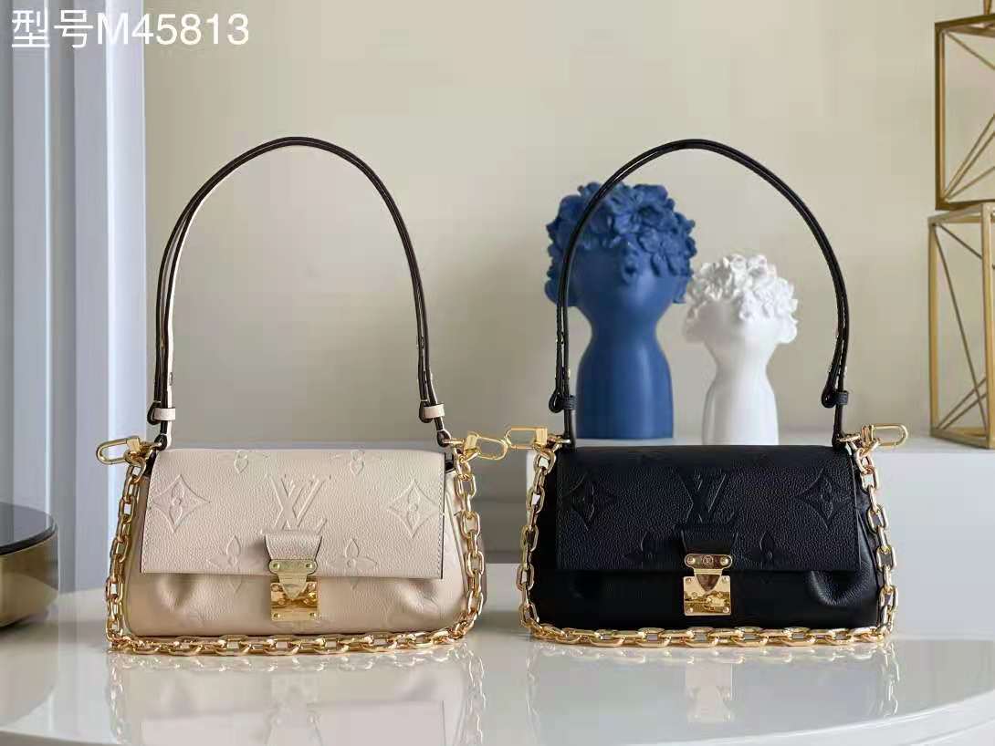 实物实拍,LV FAVORITE手袋,粒面皮革压印超大图案 实物实拍,LV FAVORITE手袋,粒面皮革压印超大图案