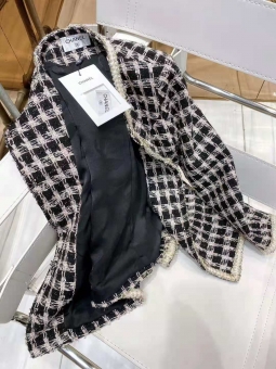 深圳奢侈品女装批发一手货源 深圳奢侈品女装批发一手货源