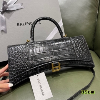 广州原单包包CITY KEEPALL 手袋 M58747蓝色 广州原单包包CITY KEEPALL 手袋 M58747蓝色