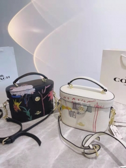 COACHޢ�������ԭ��С���ӣ���ױ�䣬����ϵ�аٴ�����