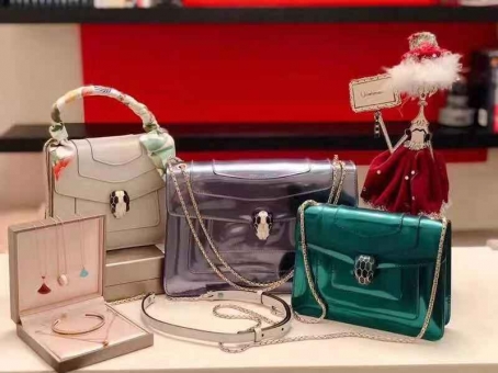 买一手厂家货源还是买正品,奢侈品包包厂家货源 买一手厂家货源还是买正品,奢侈品包包厂家货源