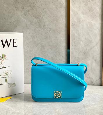 Loewe罗意威Gaya系列单肩包,工厂高端原单货源 Loewe罗意威Gaya系列单肩包,工厂高端原单货源