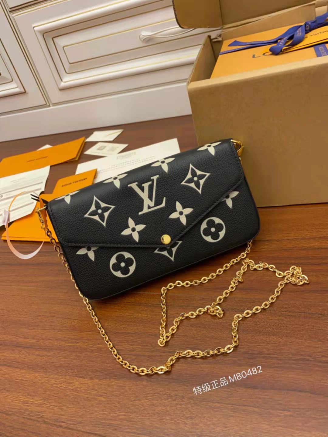 奢侈品一手厂家货源品牌广州供货厂家,免费代理 奢侈品一手厂家货源品牌广州供货厂家,免费代理