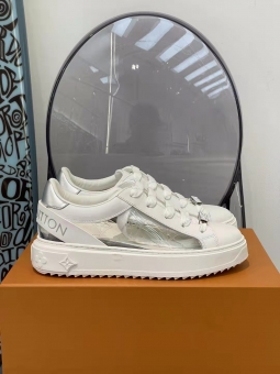 ŷ��ԭ���ݳ�Ʒ�ƣ�����Ь�ӻ�Դ֧��һ������